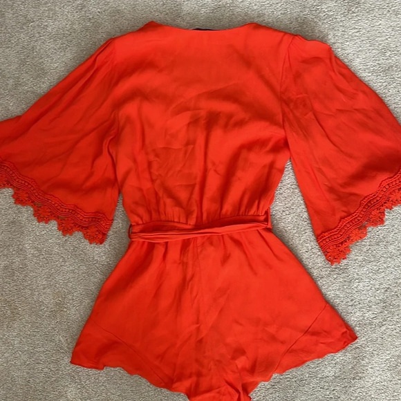 Lovers & Friends Reese Romper in Coral Reef Orange Size S - Picture 7 of 13